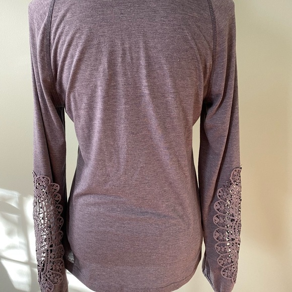 Women’s Grey Blouse with Cutout Detail Size Small - Picture 2 of 7